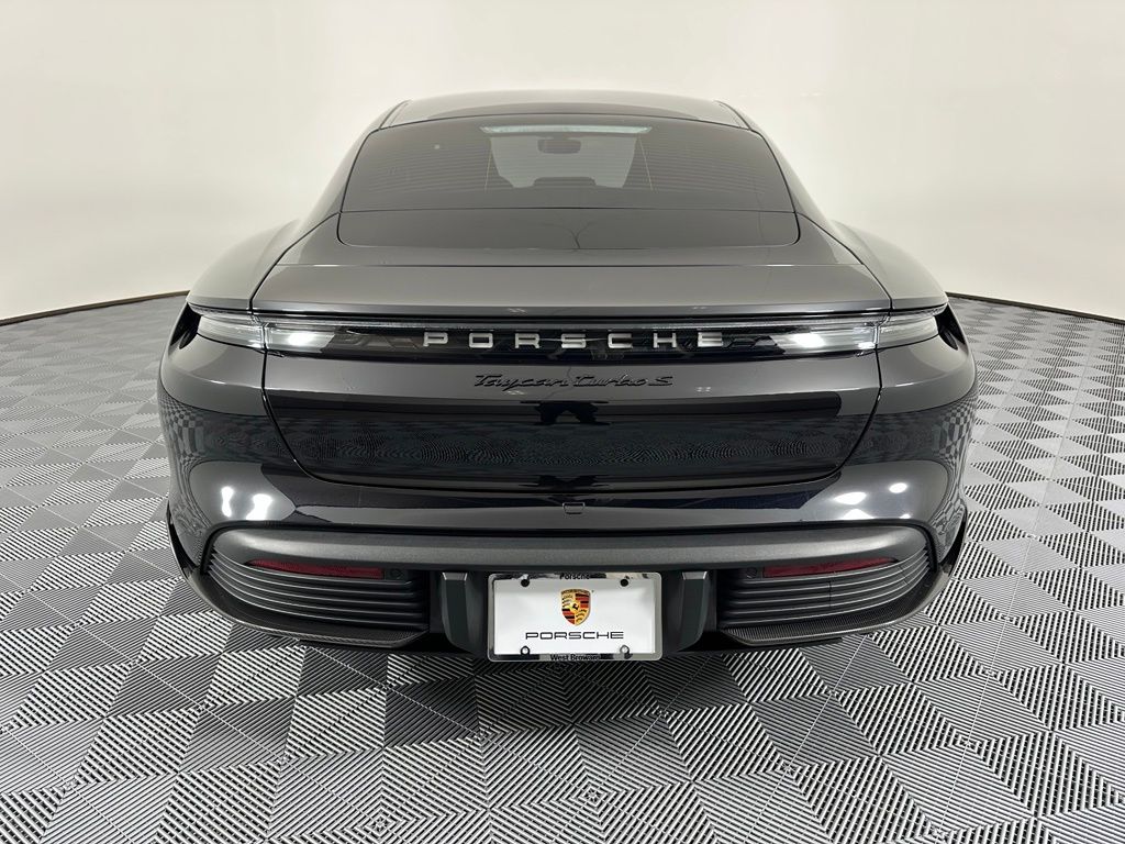 Thumbnail: 2020 Porsche Taycan - 13