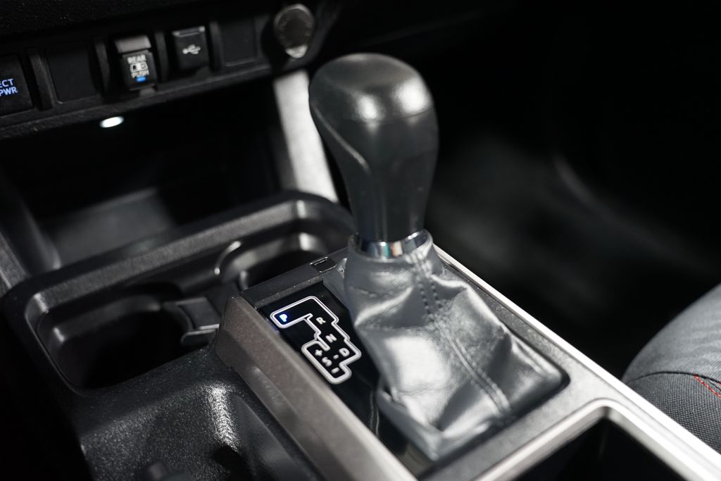 2023 Toyota Tacoma SR5 22