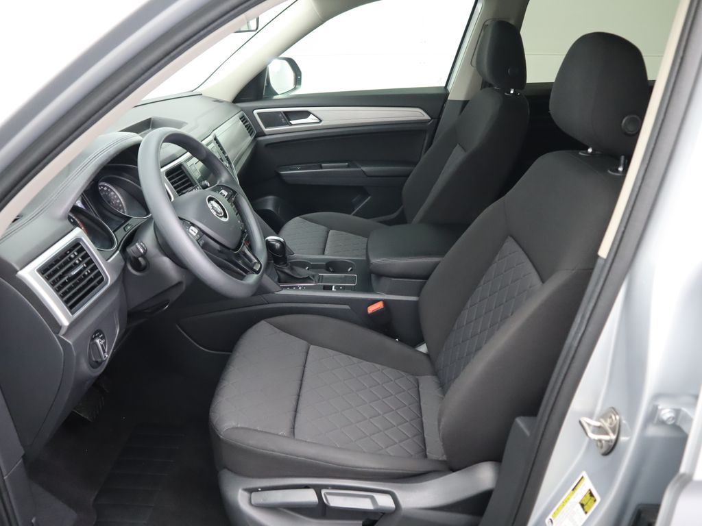 2019 Volkswagen Atlas S 19