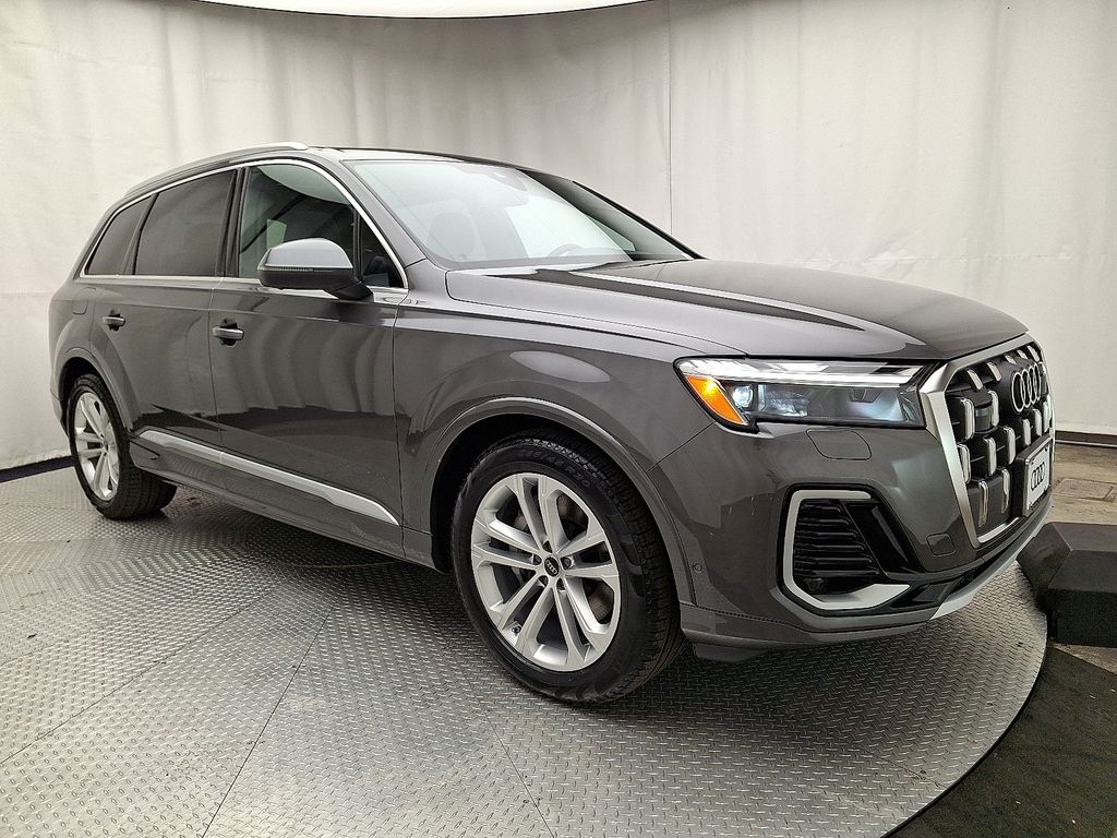 Thumbnail: 2026 Audi Q7 - 2