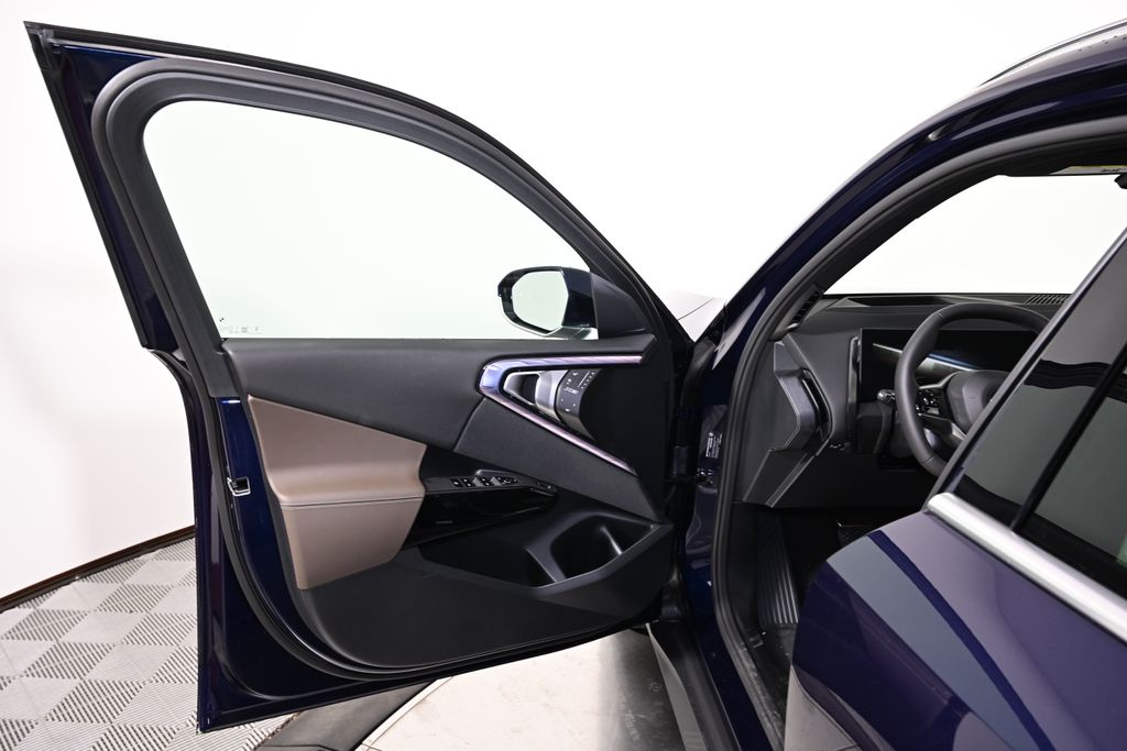 Thumbnail: 2026 BMW X3 - 21