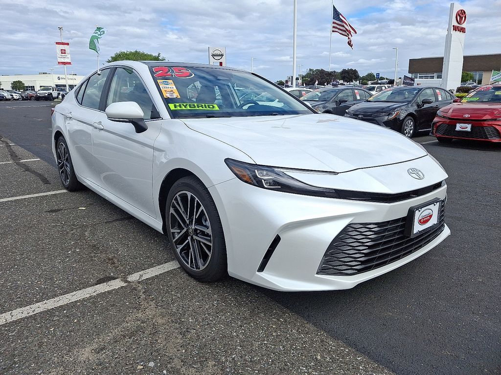 Thumbnail: 2025 Toyota Camry - 3