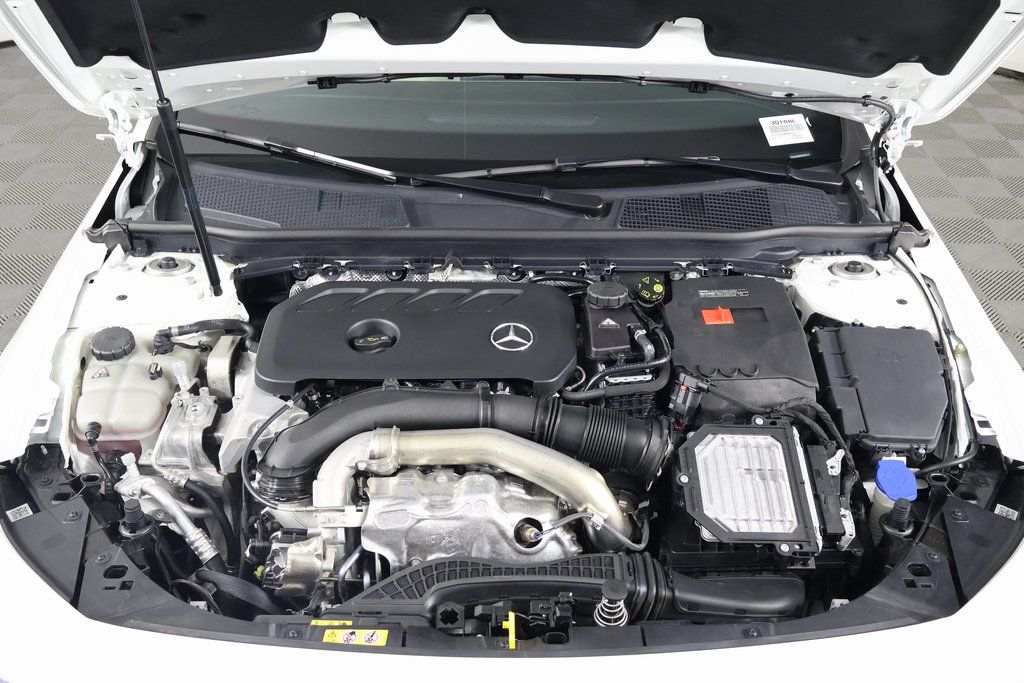 Thumbnail: 2025 Mercedes-Benz CLA - 15