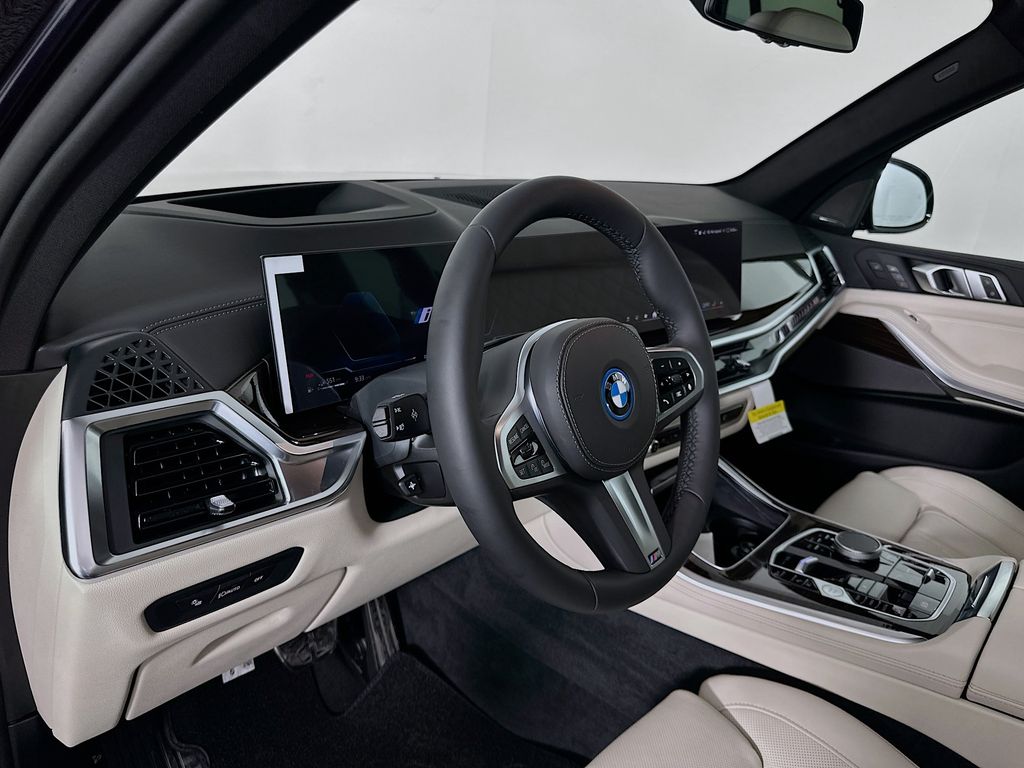Thumbnail: 2026 BMW X5 - 9