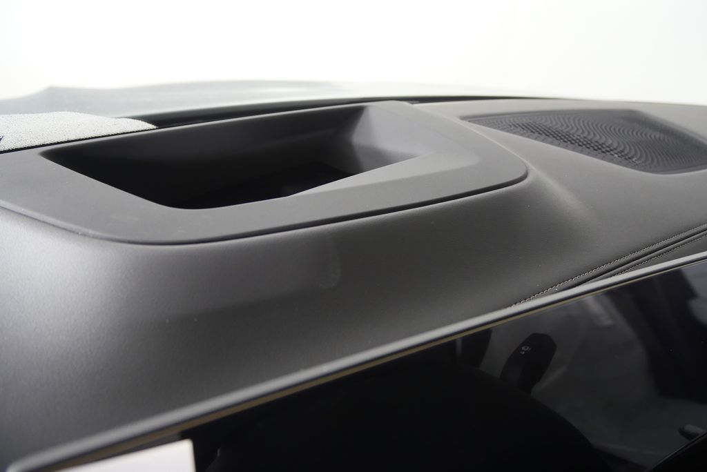 Thumbnail: 2026 BMW X5 - 19