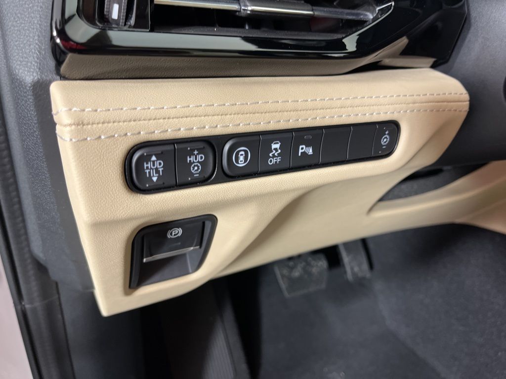 Thumbnail: 2023 Acura MDX - 29