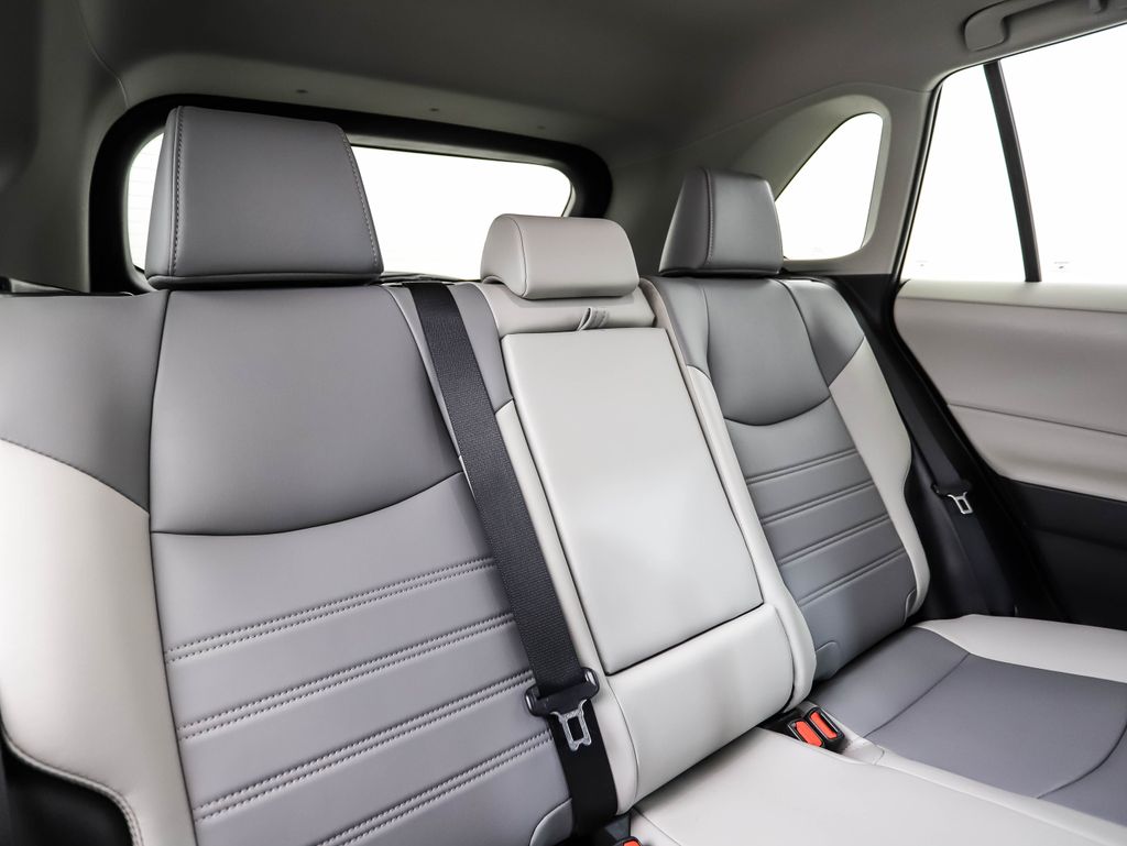 Thumbnail: 2023 Toyota RAV4 - 26