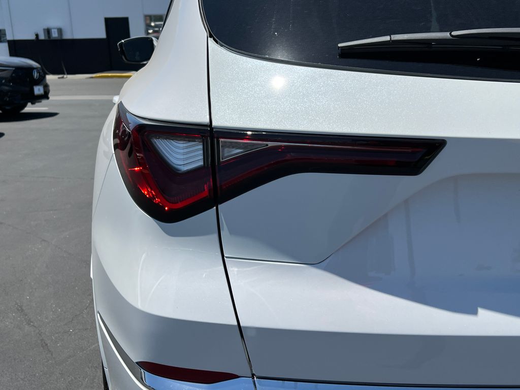 Thumbnail: 2026 Acura MDX - 11