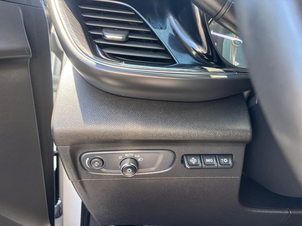 Used Car 2022 Buick Envision  Essence For Sale Under $30,000 In Austin, Texas