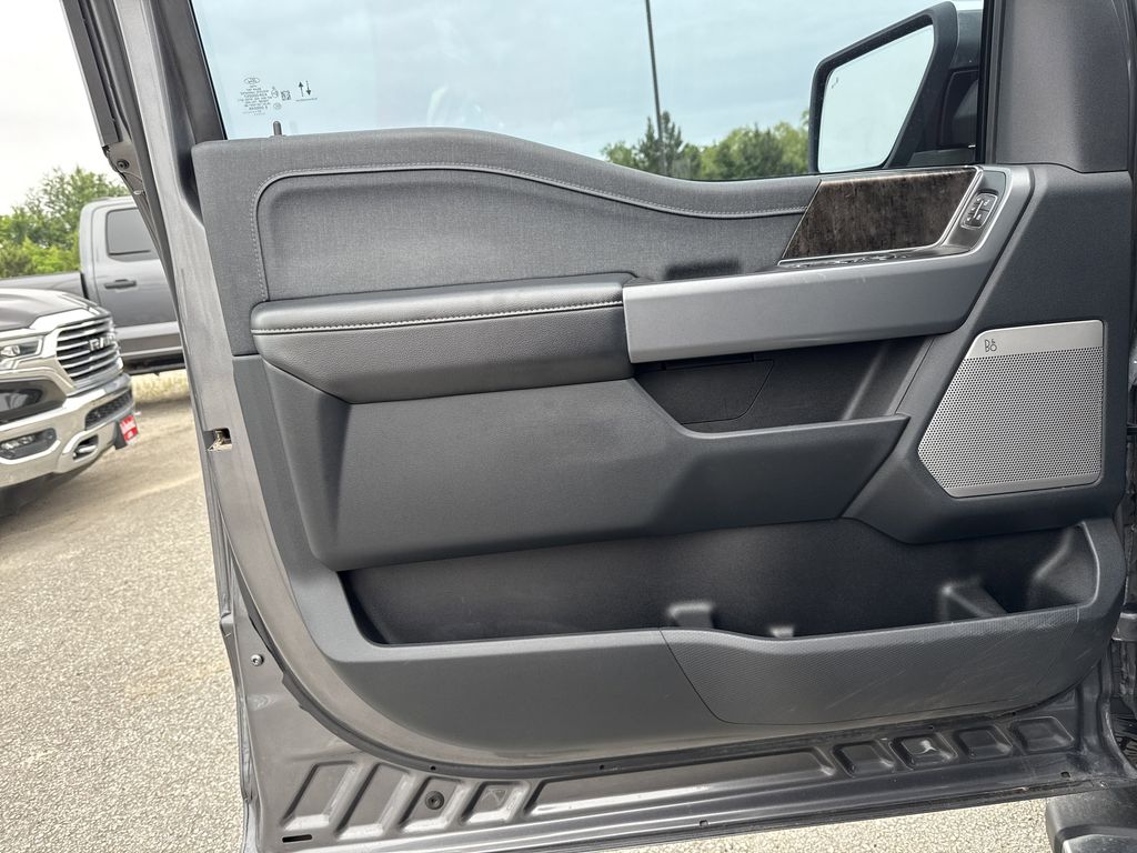 2021 Ford F-150 Lariat - 9