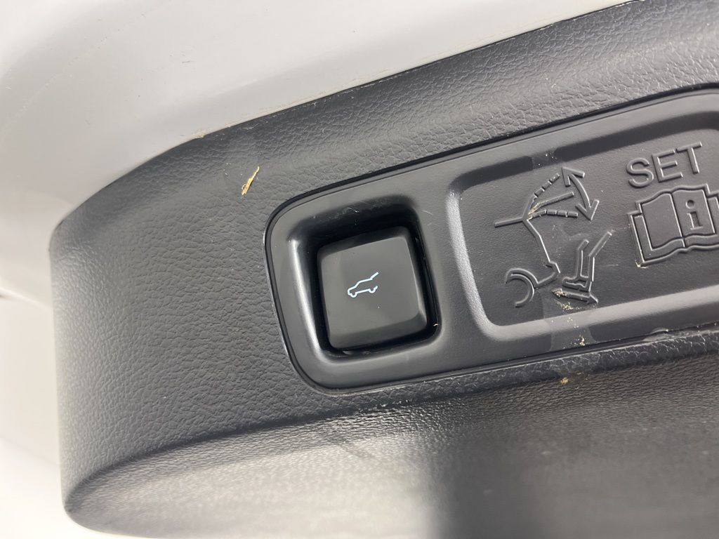 Thumbnail: 2023 Ford Expedition - 24