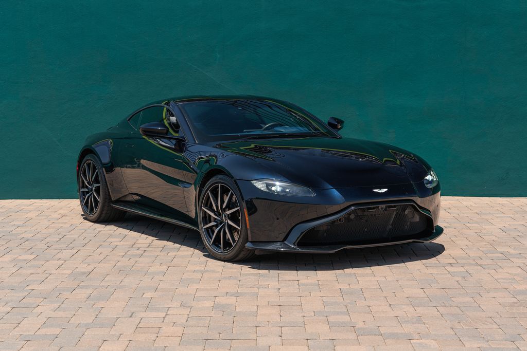 2020 Aston Martin Vantage 4.0 V8's photo