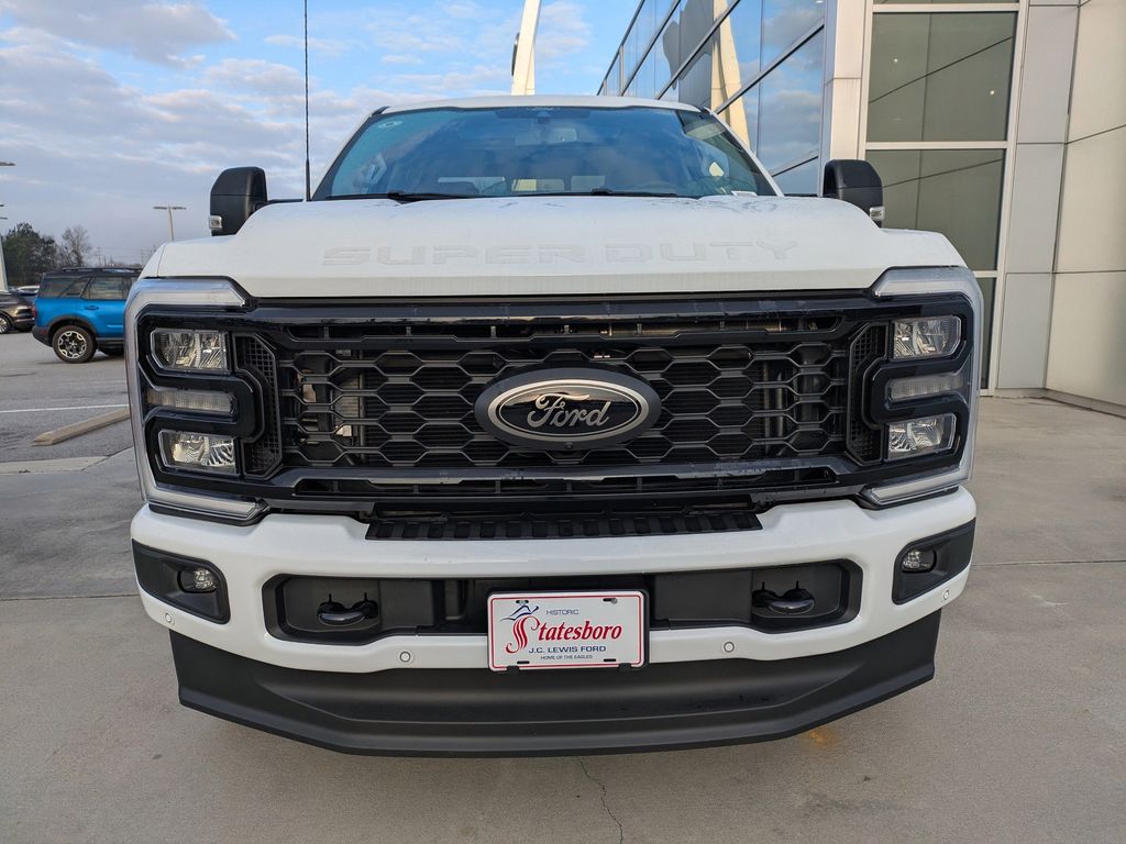 2025 Ford F-250 LARIAT
