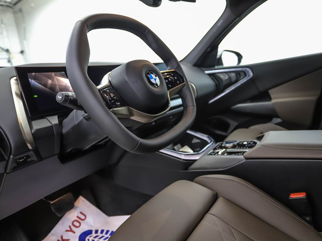 Thumbnail: 2025 BMW X3 - 10