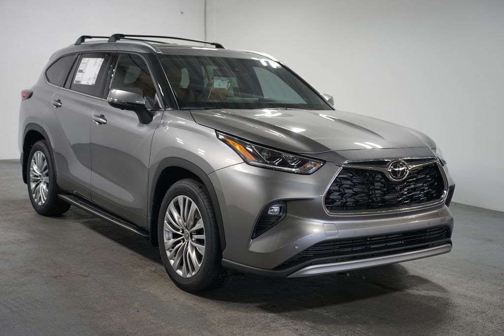 2025 Toyota Highlander Platinum 3