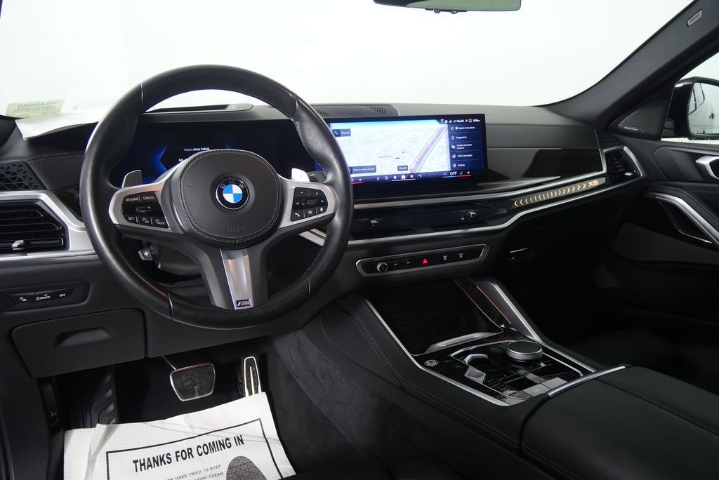 Thumbnail: 2025 BMW X6 - 19