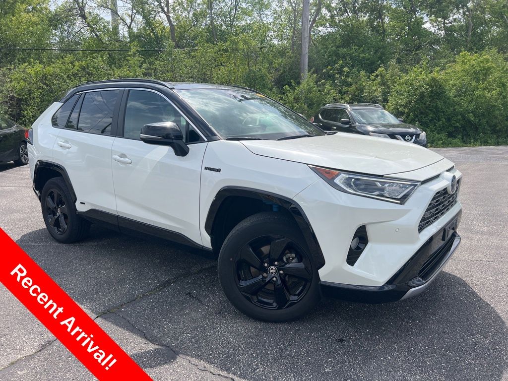 2021 Toyota RAV4 Hybrid XSE AWD's photo