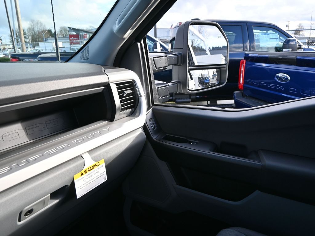 2026 Ford F-550 Chassis XL