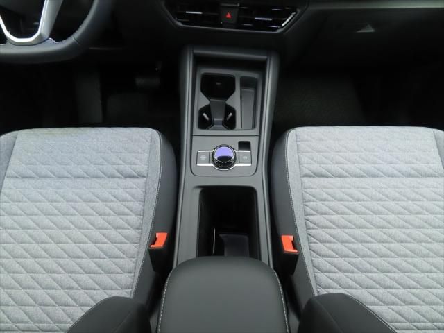 Thumbnail: 2026 Volkswagen Tiguan - 16