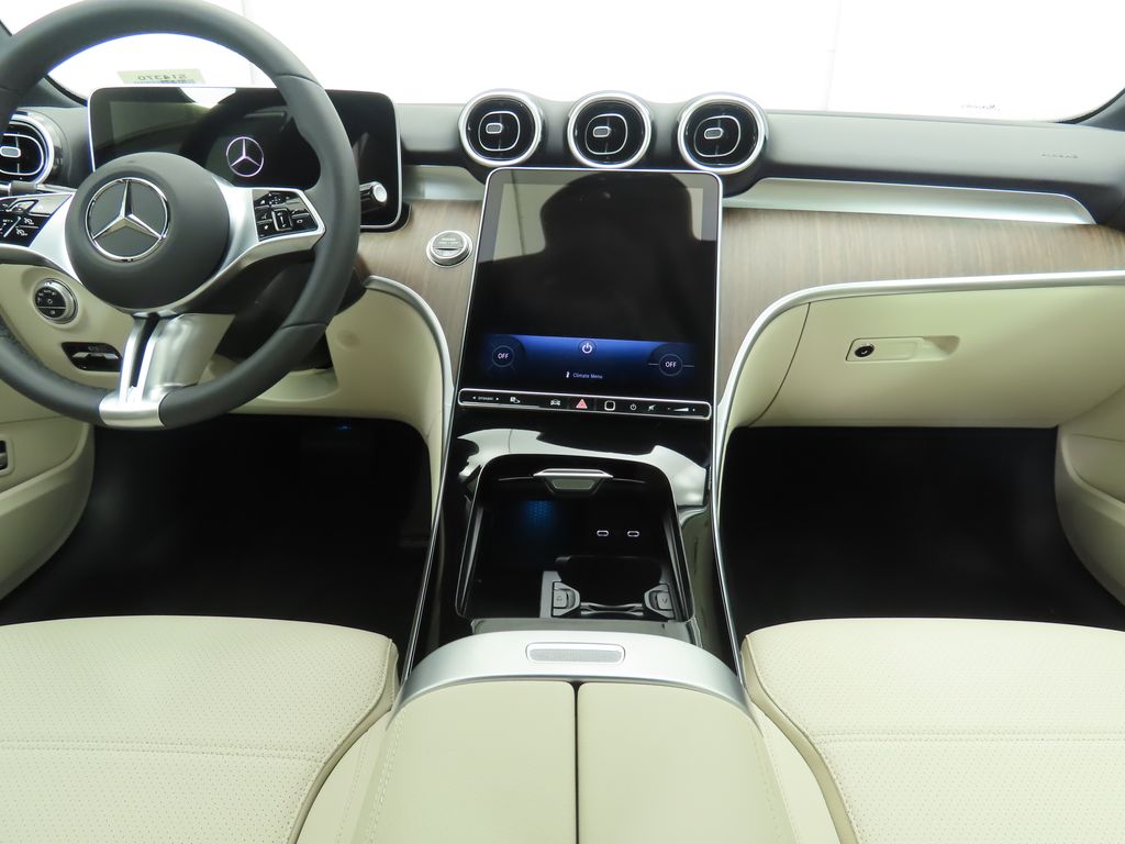 Thumbnail: 2025 Mercedes-Benz C-Class - 13