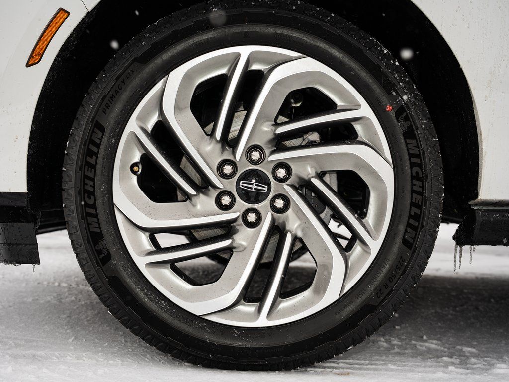 New 2026 White Lincoln Reserve image 19