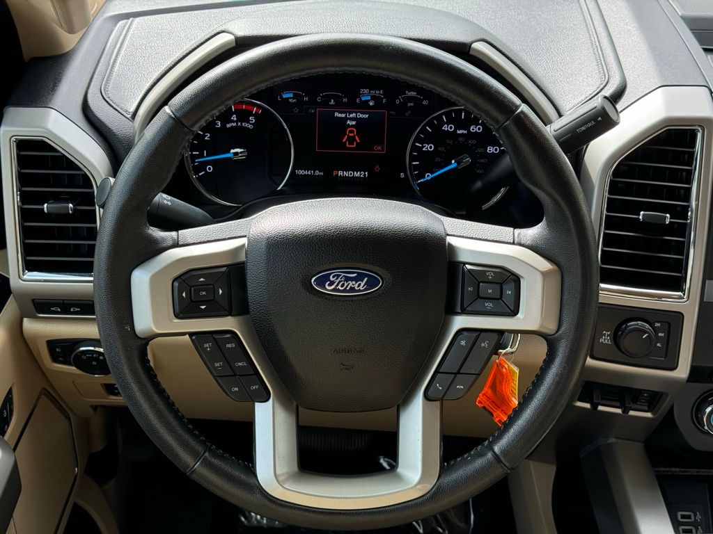 2018 Ford F-250SD Lariat 18