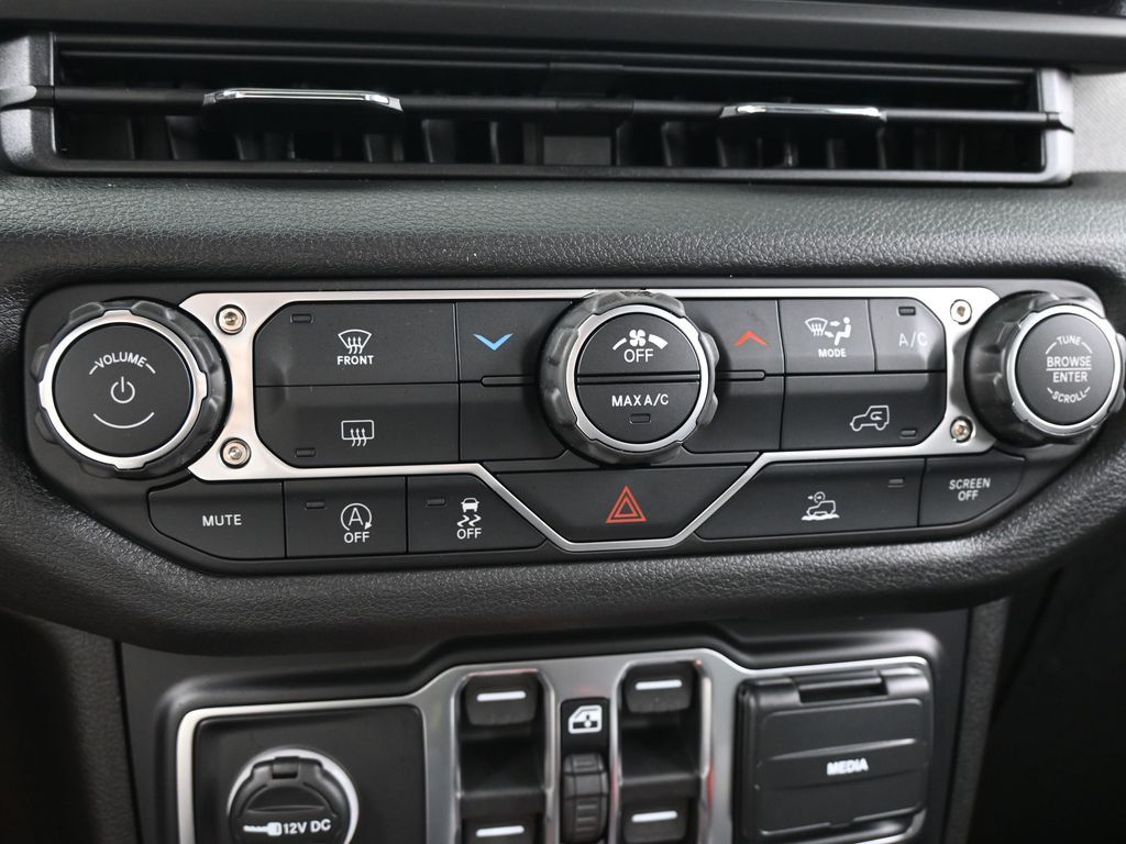 New 2026 41 Jeep Sport image 19