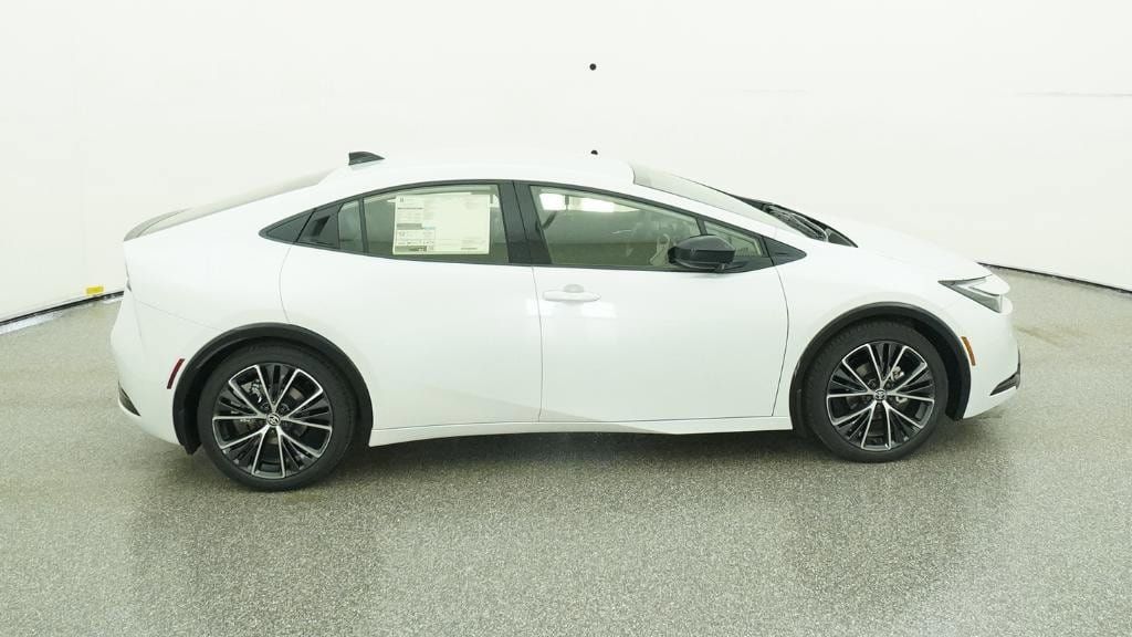 Thumbnail: 2026 Toyota Prius - 4