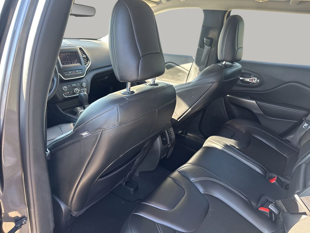 Used Car 2021 Jeep Cherokee  Latitude Plus For Sale Under $20,000 In Austin, Texas