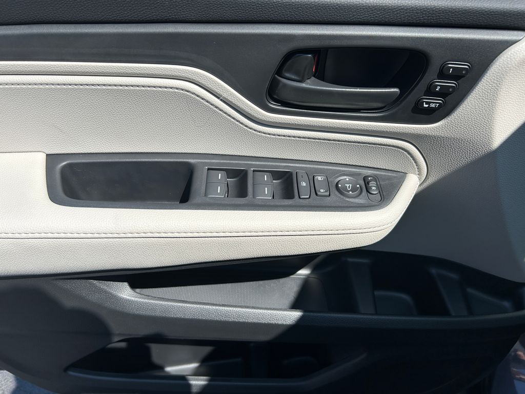 Thumbnail: 2026 Honda Odyssey - 29