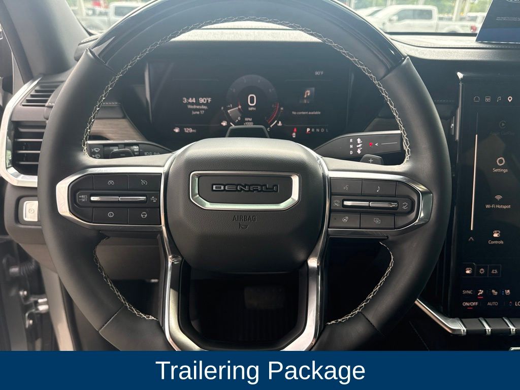 2025 GMC Acadia FWD Denali