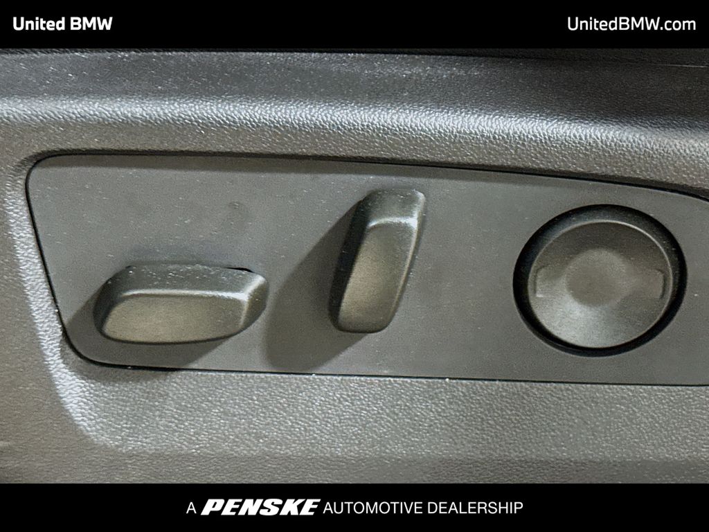 Thumbnail: 2025 GMC Canyon - 4