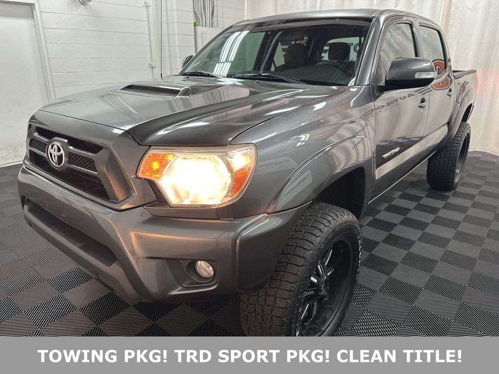 Magnetic Gray Metallic 2015 Toyota Tacoma Double Cab V6 4WD Pickup Truck Four-Wheel Drive 5-Speed Automatic