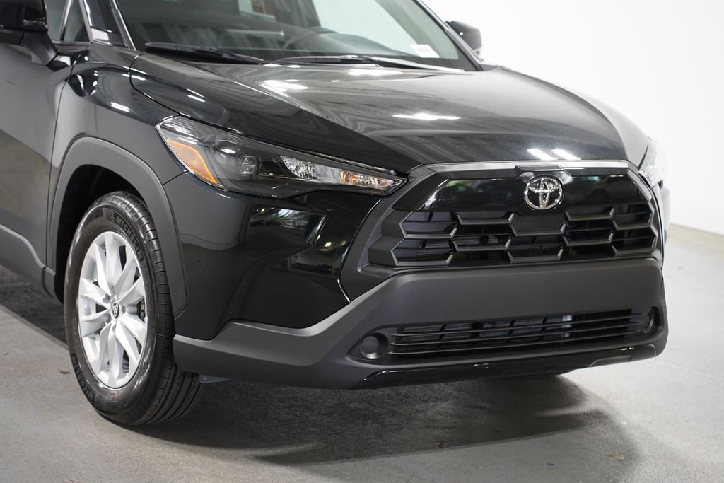 Thumbnail: 2026 Toyota Corolla Cross - 4