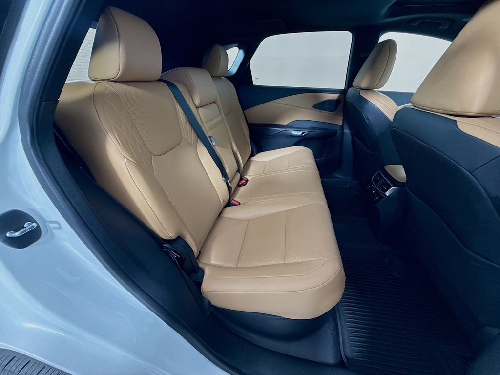 Thumbnail: 2024 Lexus RX - 28