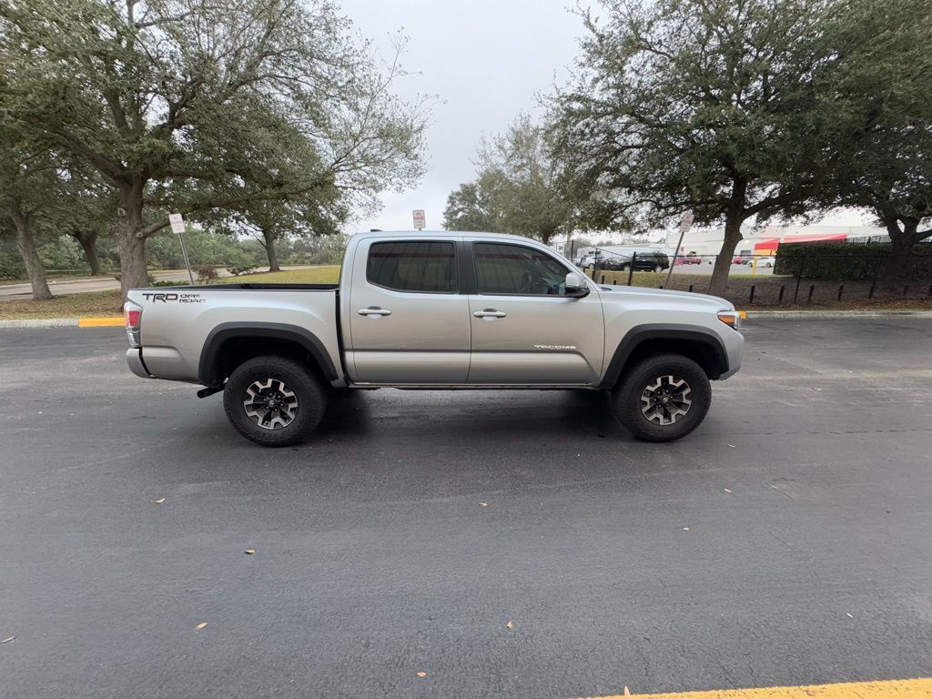 2023 Toyota Tacoma TRD Off-Road 6