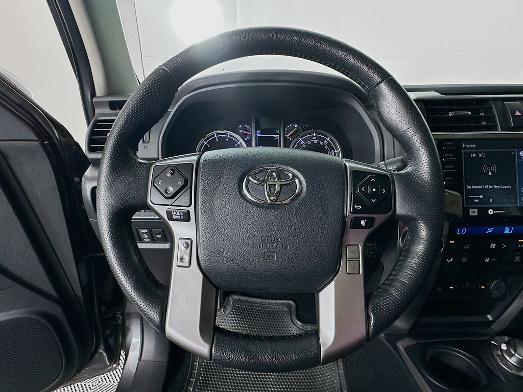 Thumbnail: 2023 Toyota 4Runner - 11