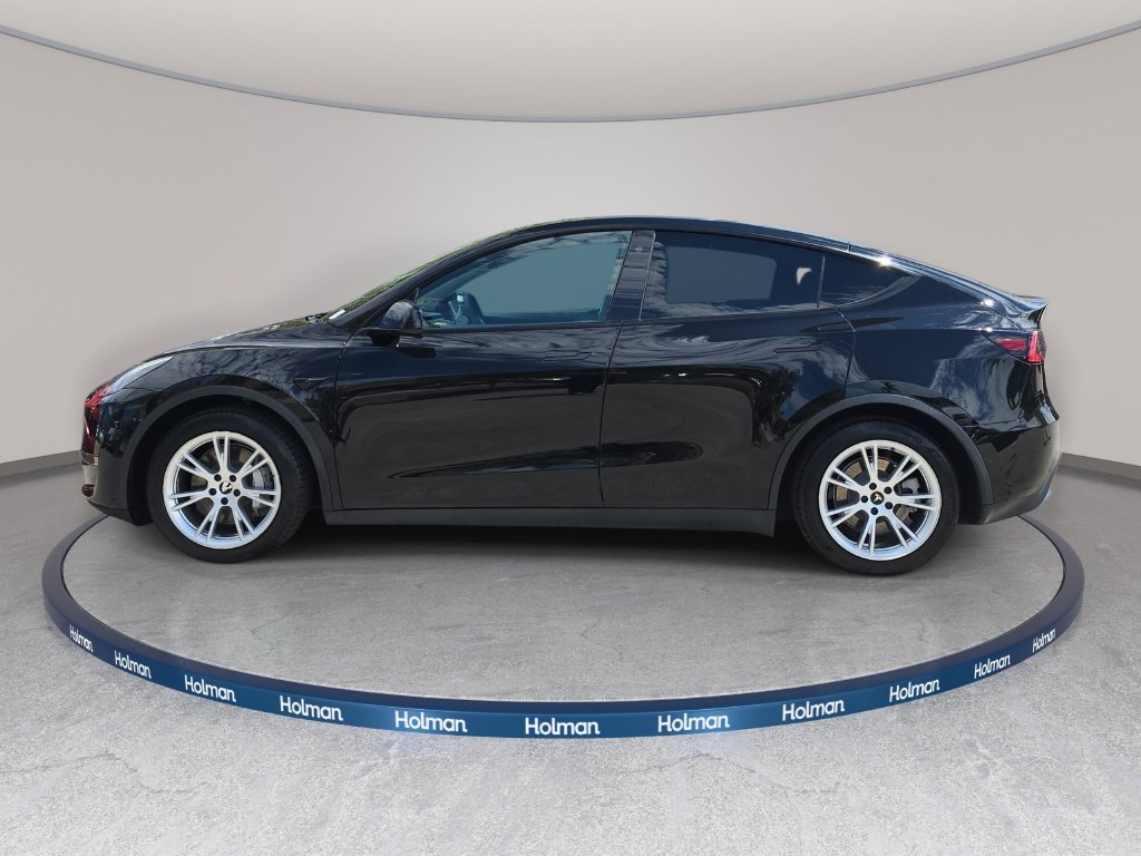 Used 2021 White Tesla Long Range image 9