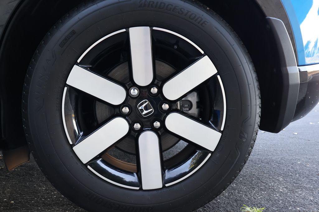 Thumbnail: 2026 Honda Prologue - 28