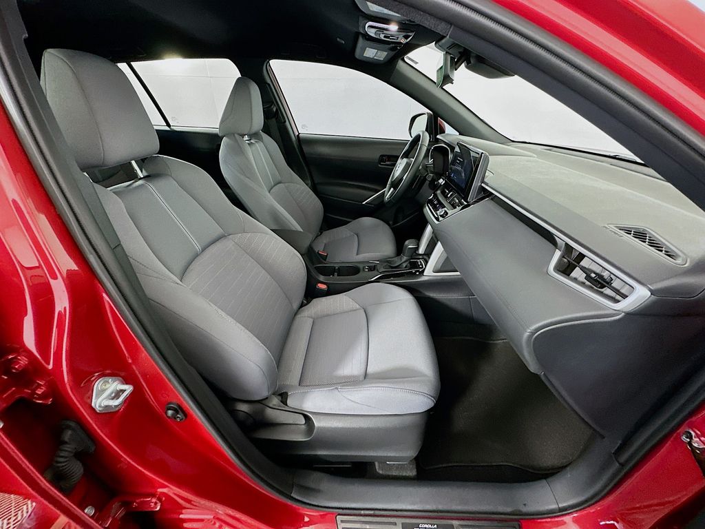 Thumbnail: 2024 Toyota Corolla Cross - 28