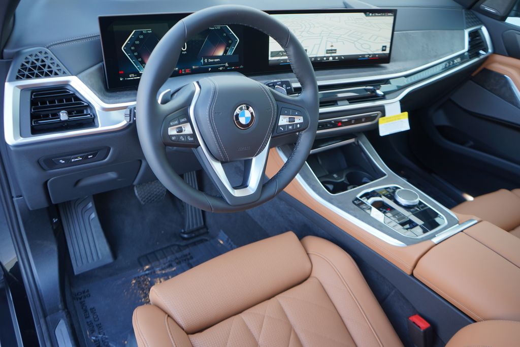 2025 BMW X5 sDrive40i 12