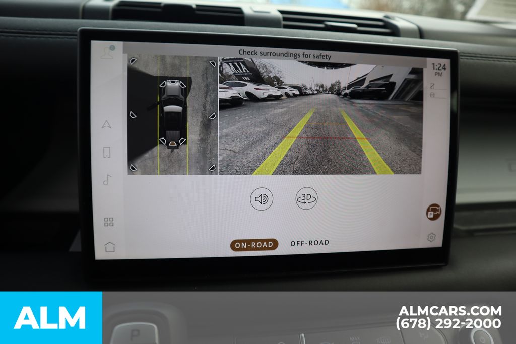 Used 2025 Black Land Rover S image 40