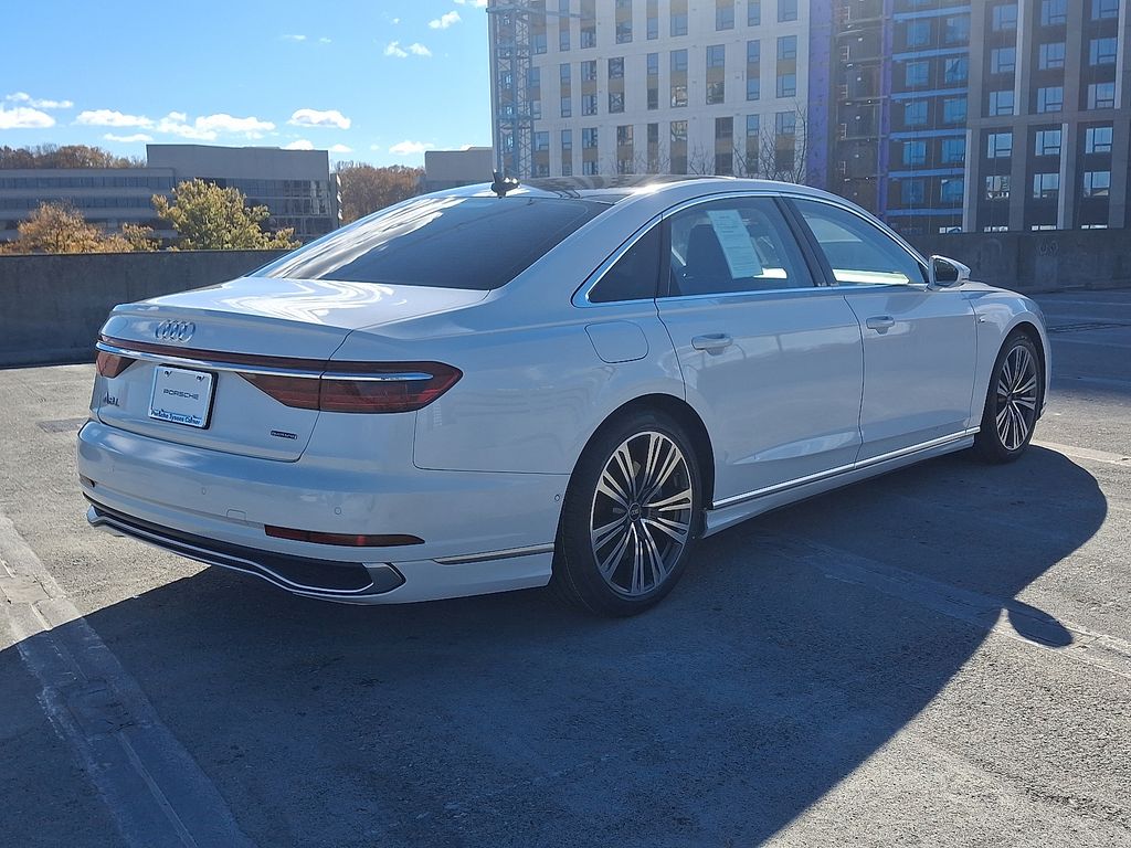 Thumbnail: 2023 Audi A8 - 8