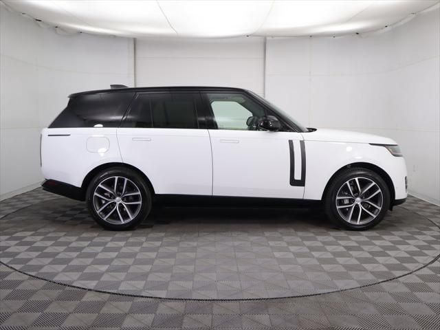 Thumbnail: 2025 Land Rover Range Rover - 4