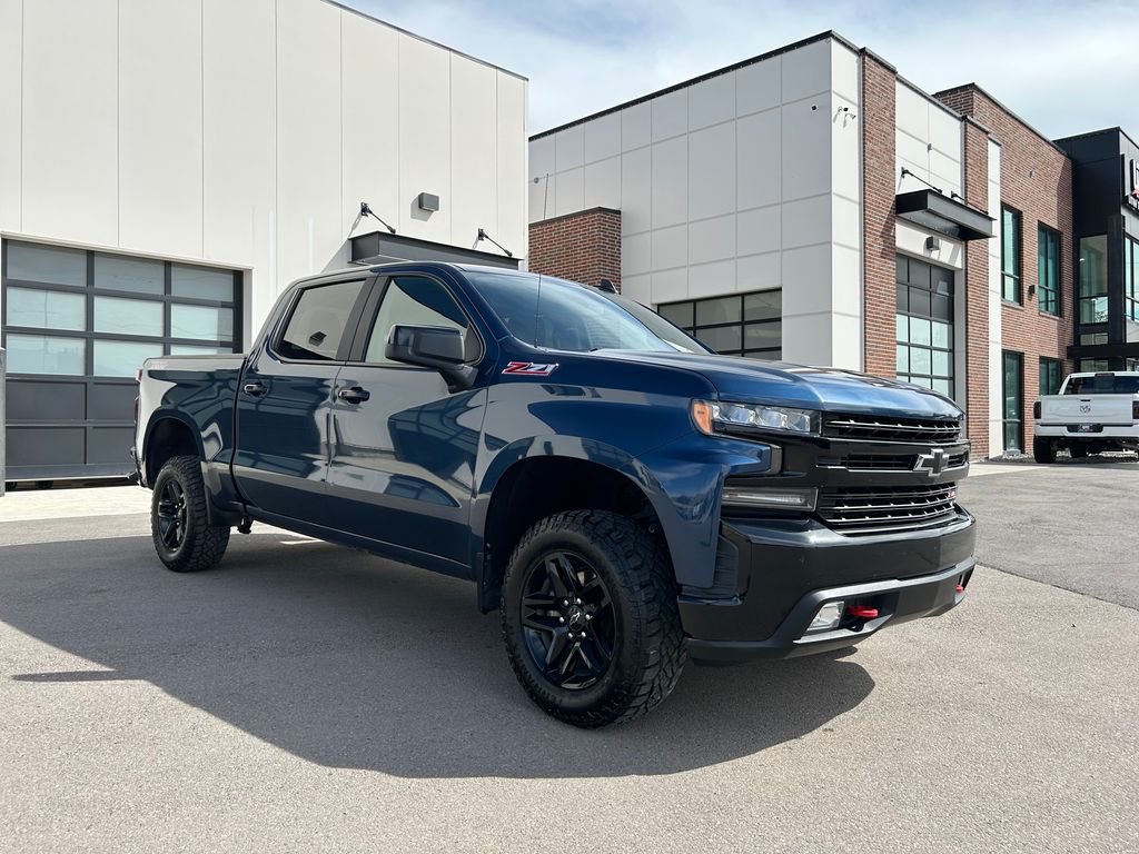 Blue 2019 Chevrolet Silverado 1500 Pickup Truck Four-Wheel Drive 8-Speed Automatic