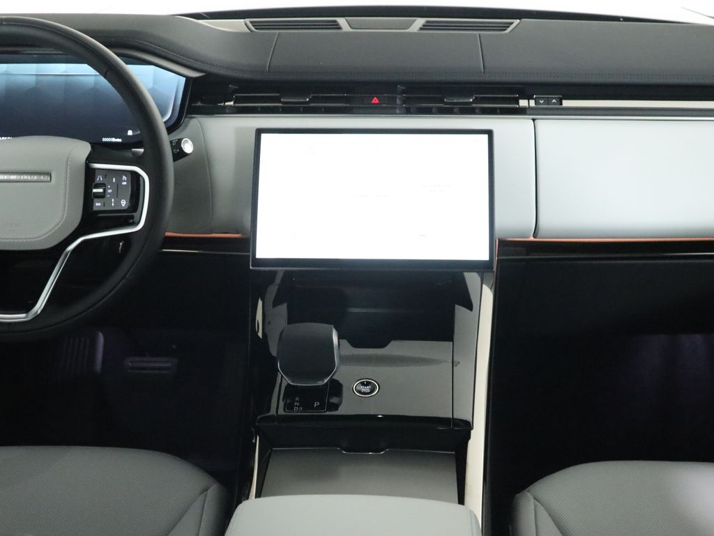 Thumbnail: 2026 Land Rover Range Rover Sport - 14