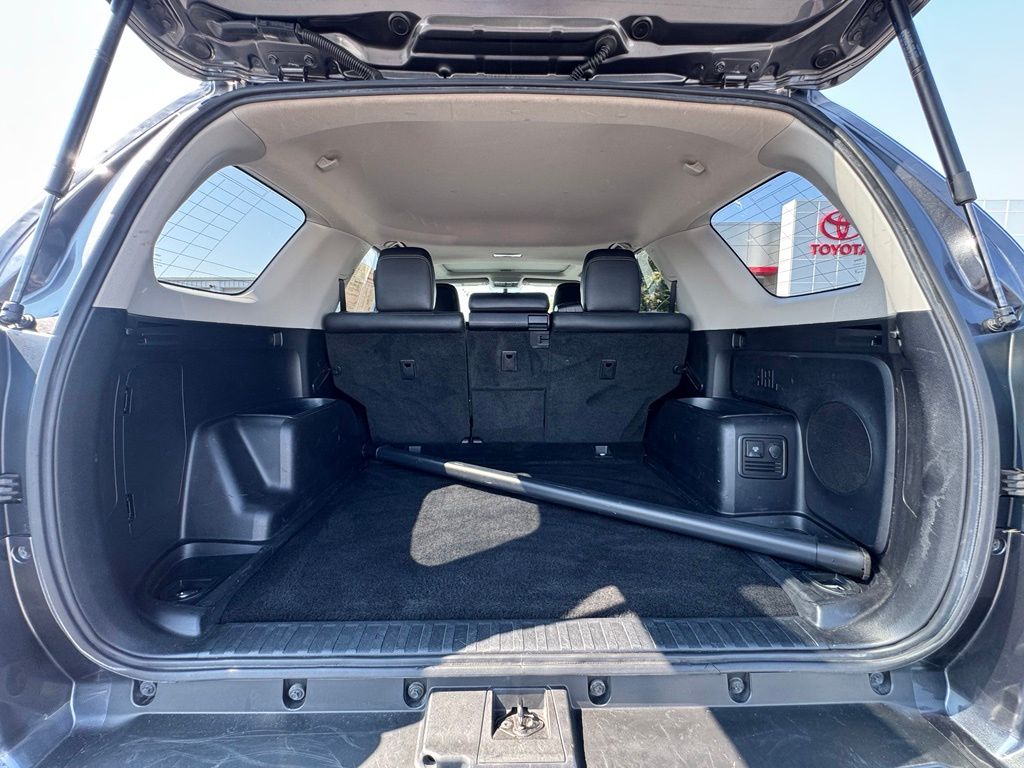 2018 Toyota 4Runner Limited Magnetic Gray Metallic - Jim Hudson Acura - Image 11