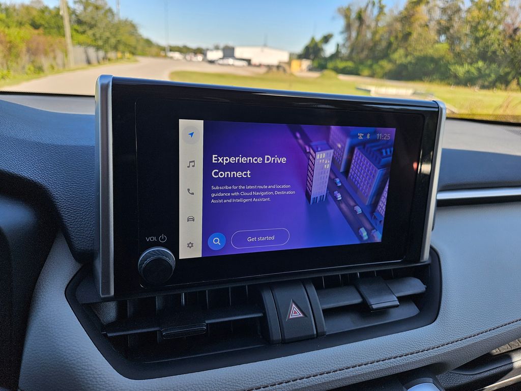 Thumbnail: 2024 Toyota RAV4 - 25