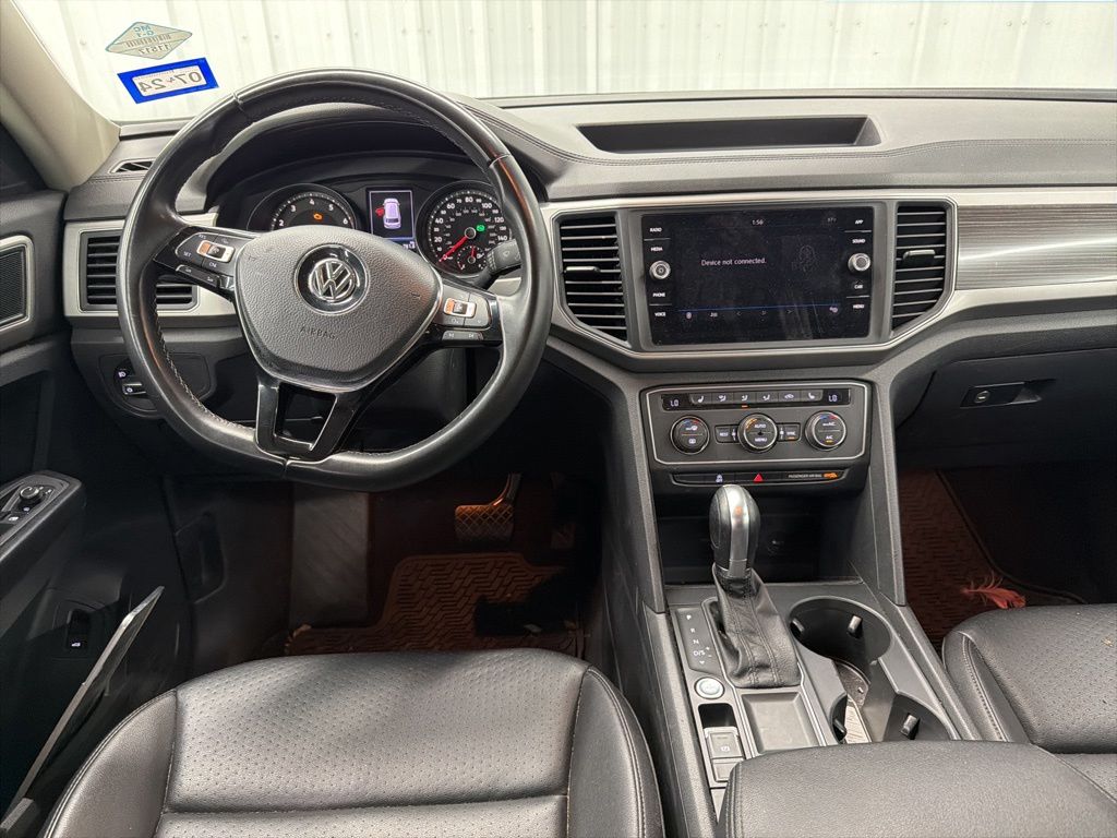 2018 Volkswagen Atlas 2.0T SE w/Technology White at DeMontrond Automotive Group