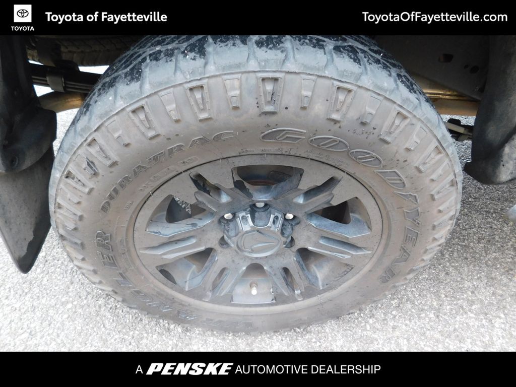 Thumbnail: 2015 Toyota Tacoma - 7